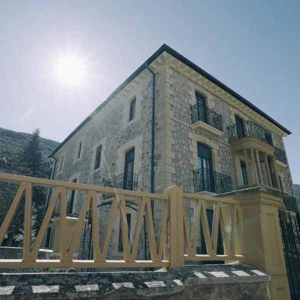 Casa Montero, hótel í Viniegra de Abajo