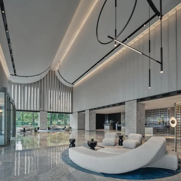 Crowne Plaza Hangzhou Riverside by IHG, hotel in Hangzhou