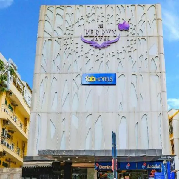 FabHotel Berry's, hotel in Bangalore