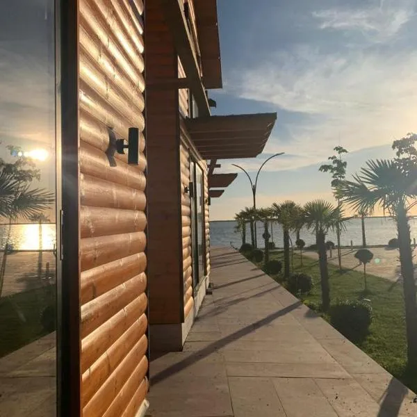 Kingfish restaurant & boutique hotel, ξενοδοχείο σε Patog