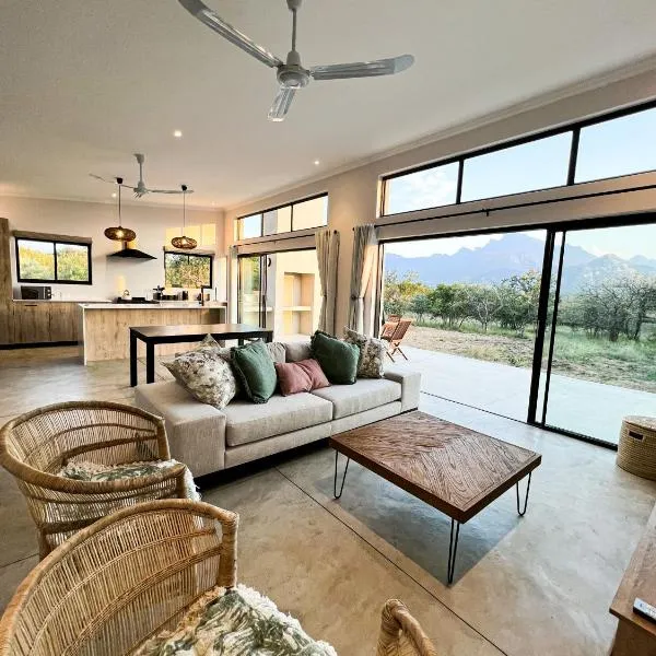 24 Degrees South Country Estate, hotell Hoedspruitis