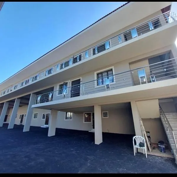11 on CROMPTON OVERPORT 786, hotell Durbanis