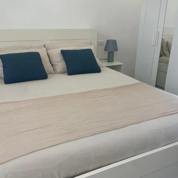 Casa Grazia Apartments, hotel in Lipari