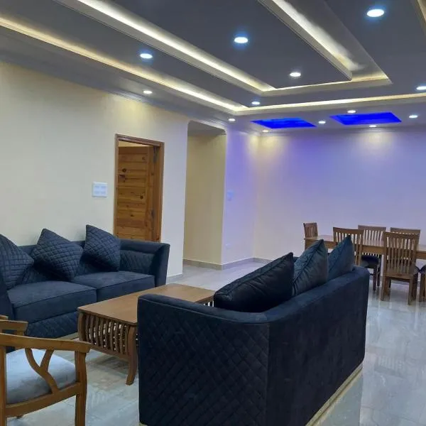 Fantastic Three Bedroom Apartment, hotel in Shimla