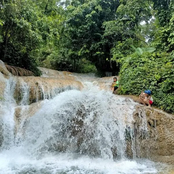 Puluong homestay1holiday，位于Pu Luong的酒店