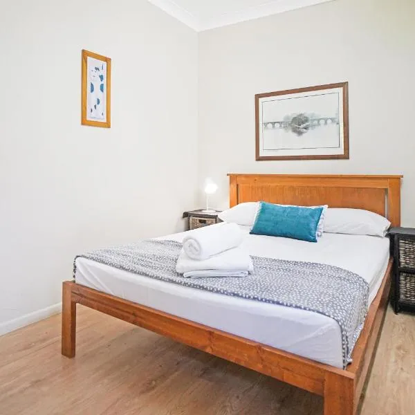 Woolshed Eco Lodge, hotel in Hervey Bay