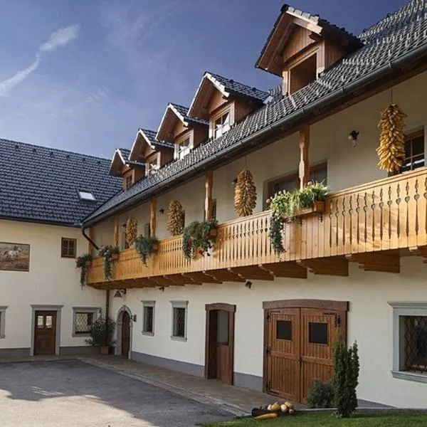 Tourist Farm "Pri Biscu", hotel in Bled