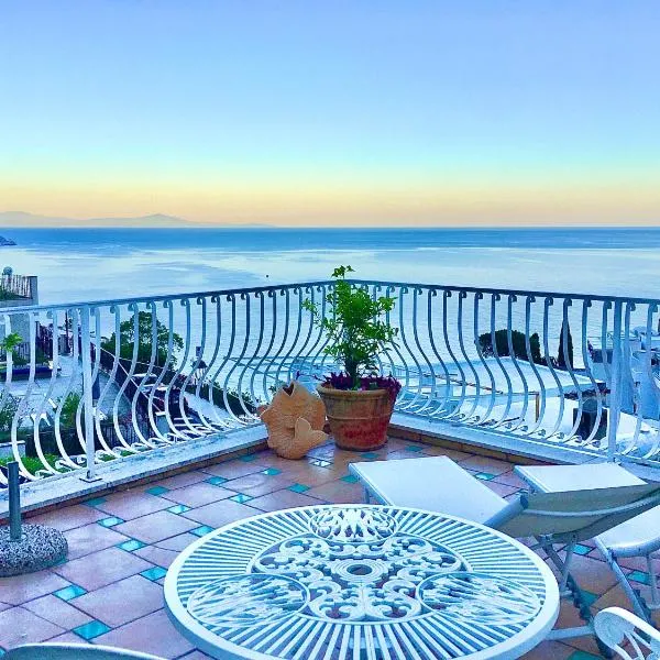 Hotel Villa Delle Palme in Positano, hotel di Positano