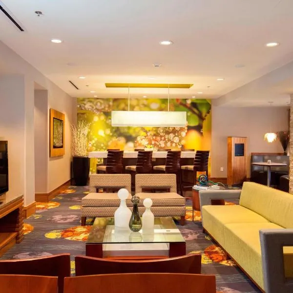 Courtyard by Marriott Ithaca Airport/University, hôtel à Ithaca