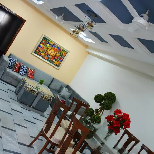 Khyber Guest House Swat, hotel v destinaci Saidu