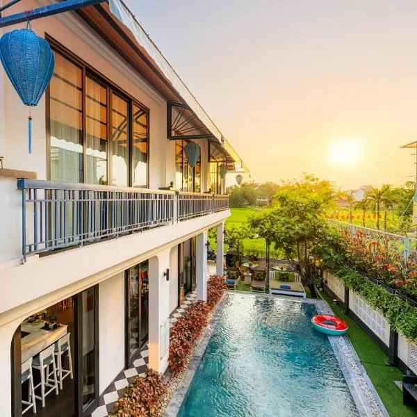 Lavini Hoian Boutique Villa, hotel u gradu Hoi An