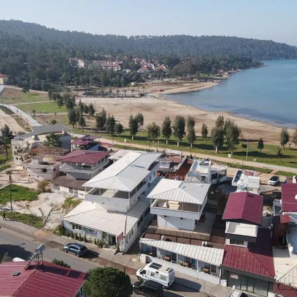 Garden Butik & Apart Hotel Akbük、ディディムのホテル