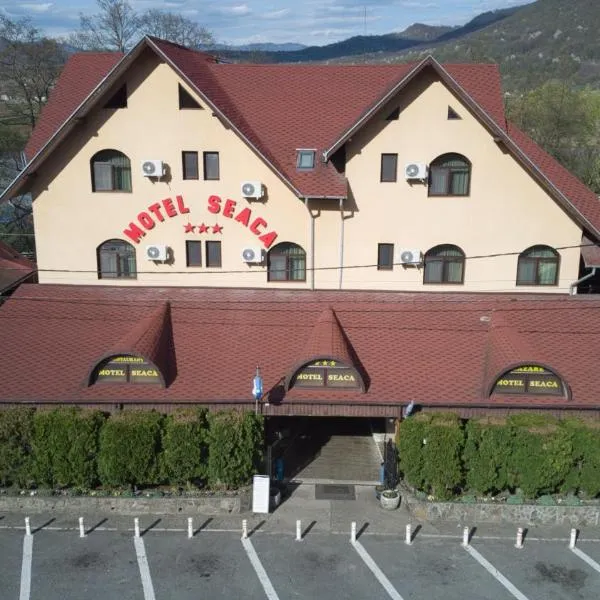 Motel Seaca, hotel u gradu Salimanešti