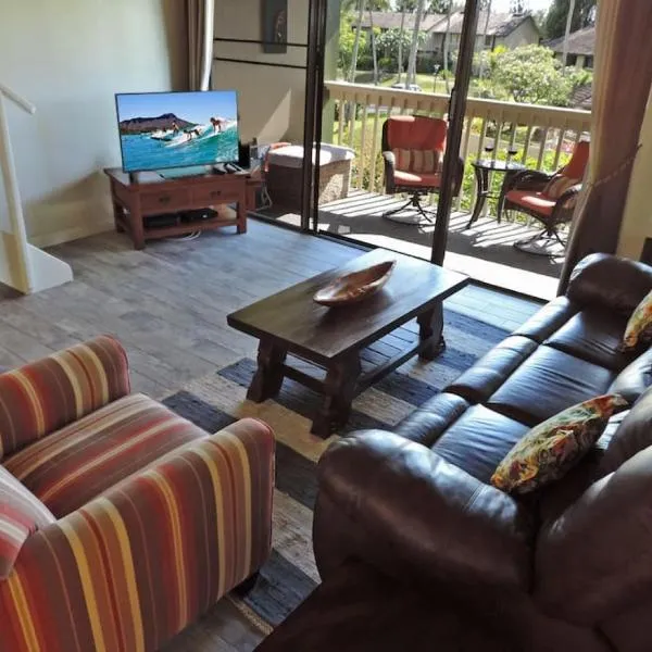 Charming home by the pool near the beach, hotel a Kahuku