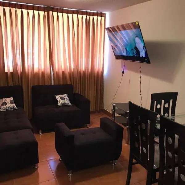 821 Céntrico Departamento en Chorrillos, hotel en Lima