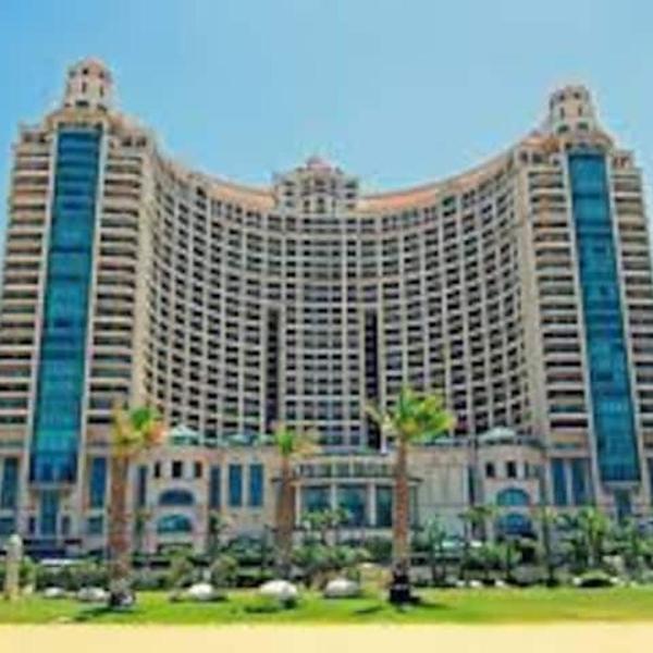 San Stefano Grand Plaza