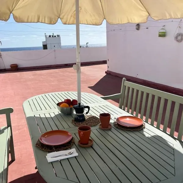 Casa Evan El charco, hotel in Arrecife