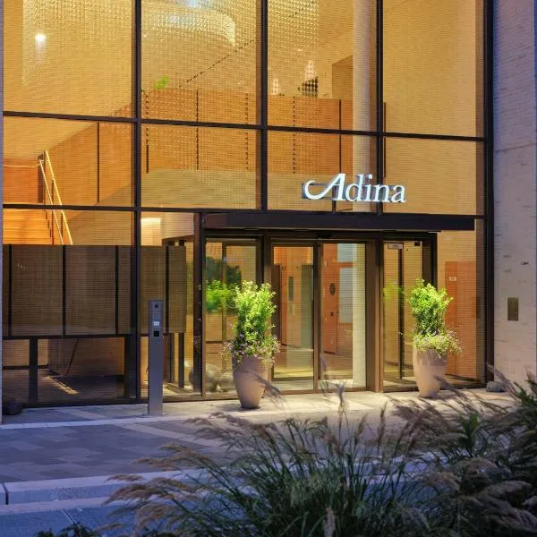 Adina Apartment Hotel Cologne, hotel em Colônia
