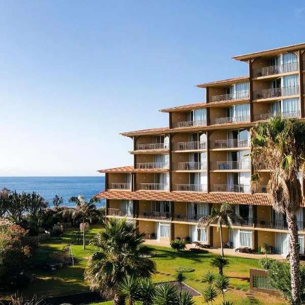 The Views Oasis, Hotel in Caniço