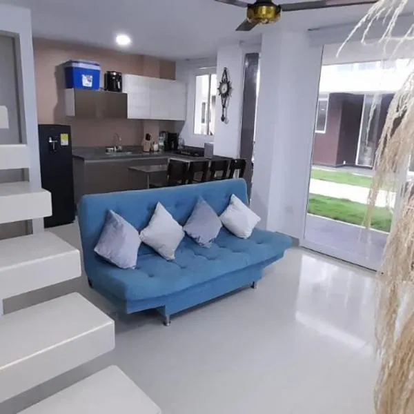 Casa frente al mar con piscina, ξενοδοχείο σε Covenas