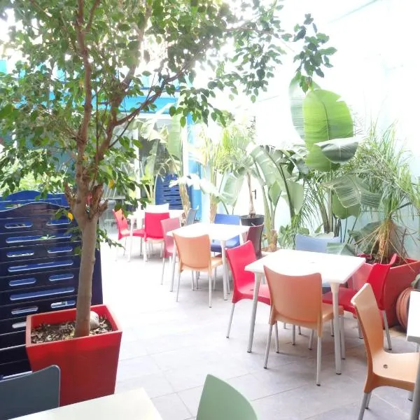 Parrots Sitges Hotel, hotel in Sitges