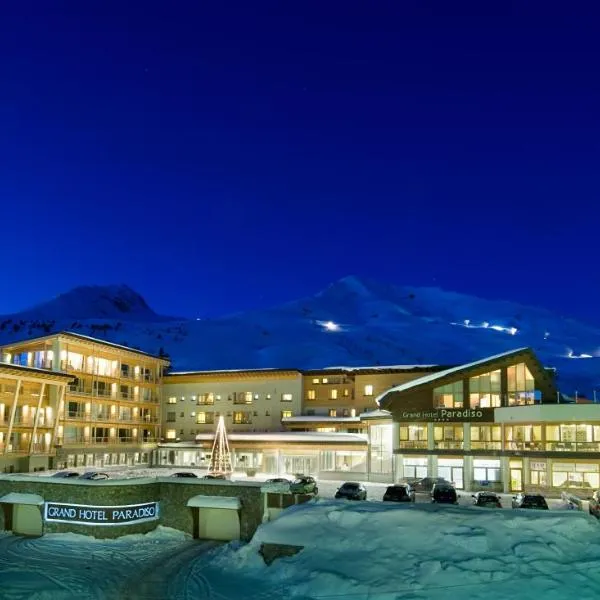 Grand Hotel Paradiso, hotel v destinaci Passo del Tonale