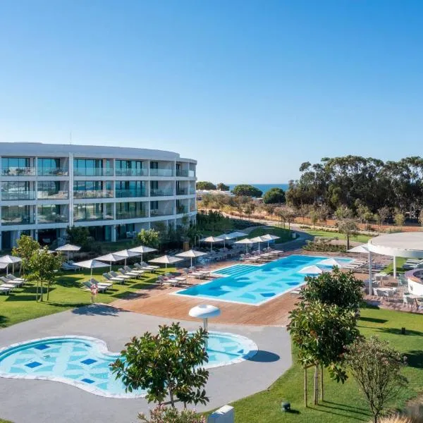 W Residences Algarve, hotel v destinaci Albufeira