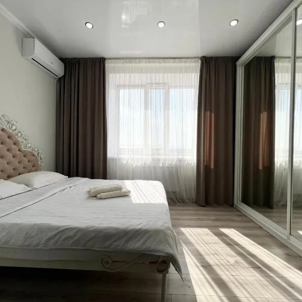 Квартира в элитном ЖК, hotel in Pavlodar