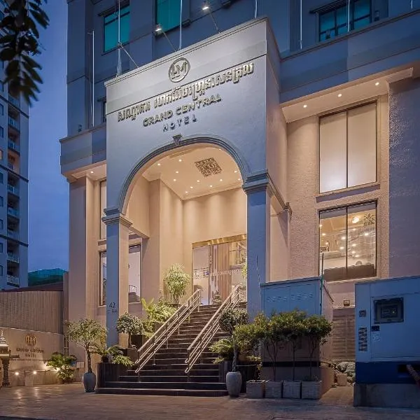 HM Grand Central Hotel, hotel v Phnompenhu