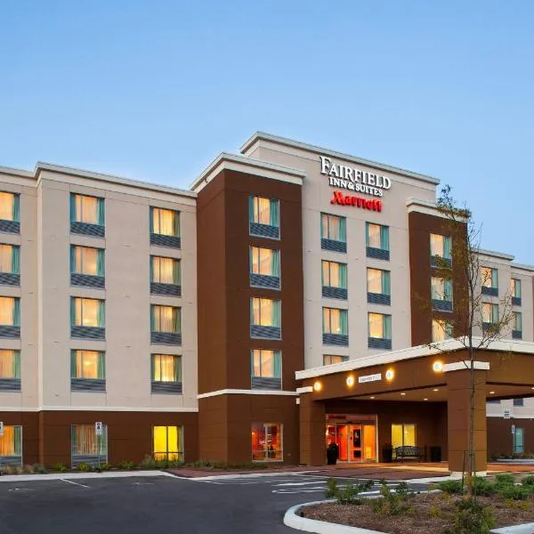 Fairfield Inn & Suites by Marriott Toronto Mississauga, hotel in Mississauga