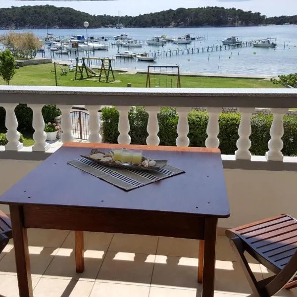 Apartmani Devcic, hotel v Rabu