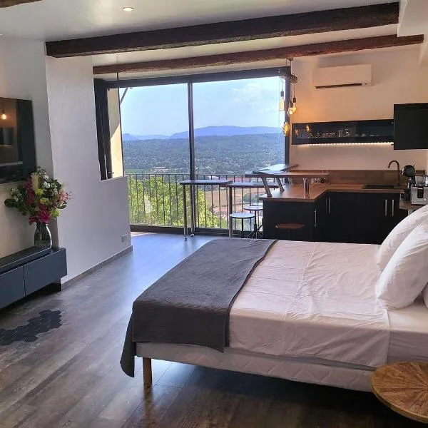 L'essens, hotel en Fayence