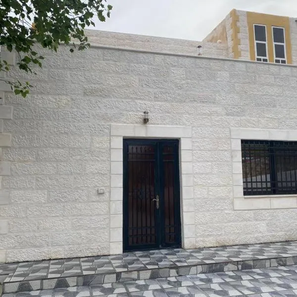 Moon Apartments, hotel in Jerash