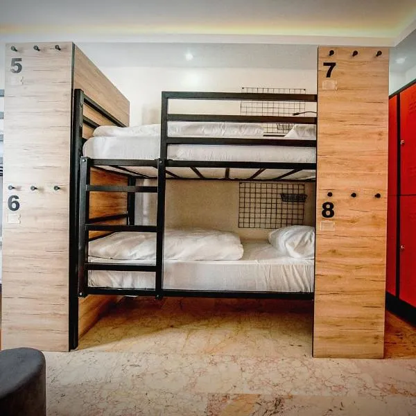 Manu Startup House, отель в Стамбуле