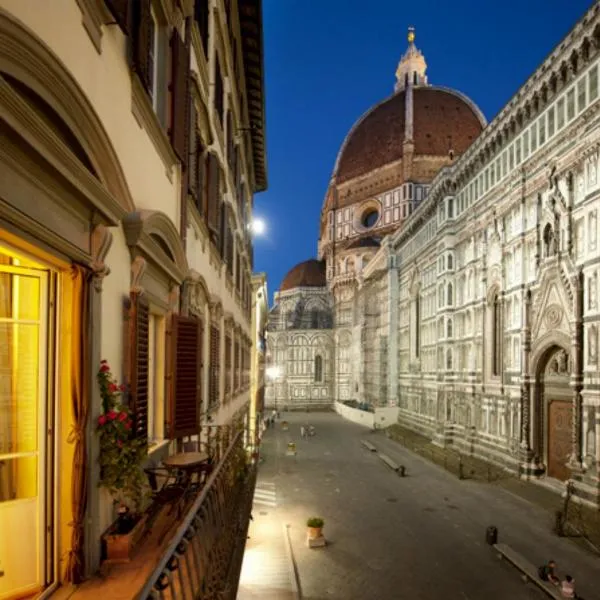 Granduomo Charming Accomodation, hotel in Florence