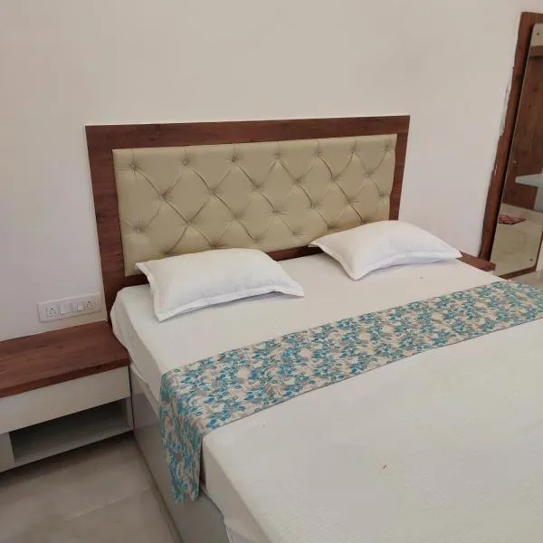 Hotel Aastha & Banquets, hotel in Patna