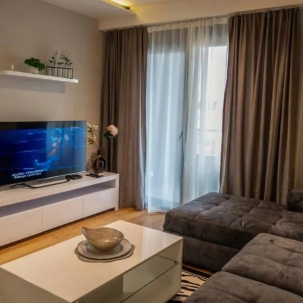 Apartment Leona, ξενοδοχείο στο Κράλιεβο