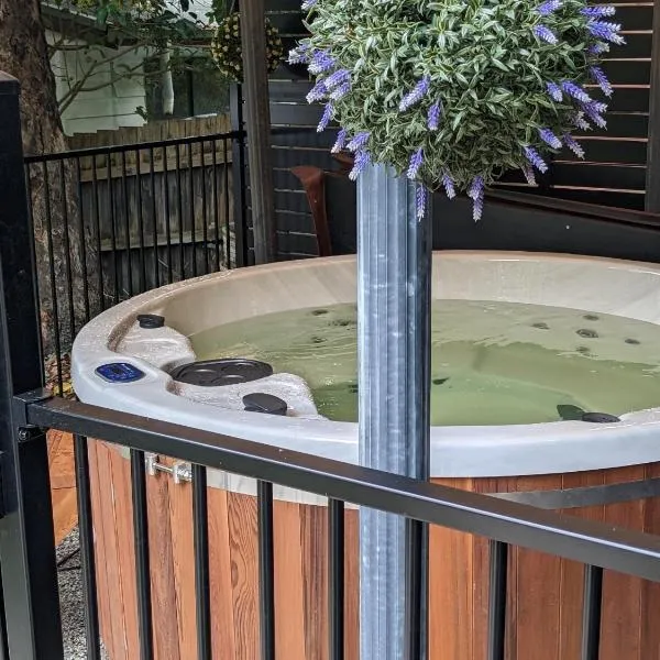 Littlehurst Lodge, hotel in Millgrove