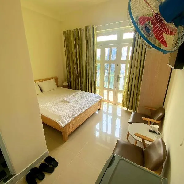 Khách sạn Anh Thư, hotel v Ho Či Minově městě