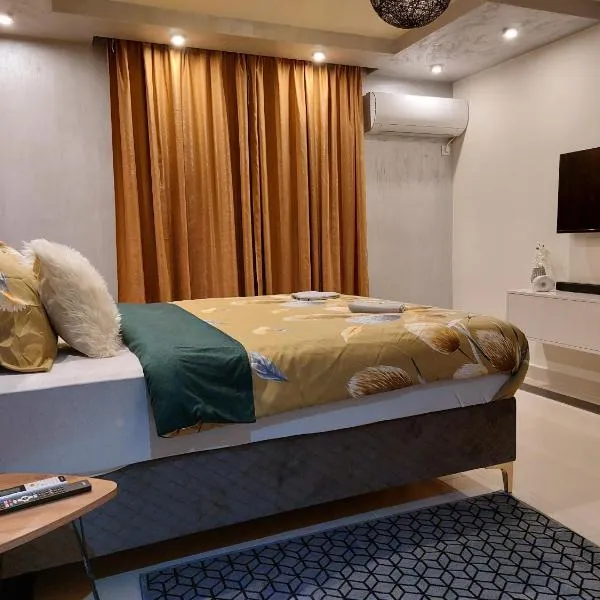 Elite-stan na dan, hotel v destinaci Berane