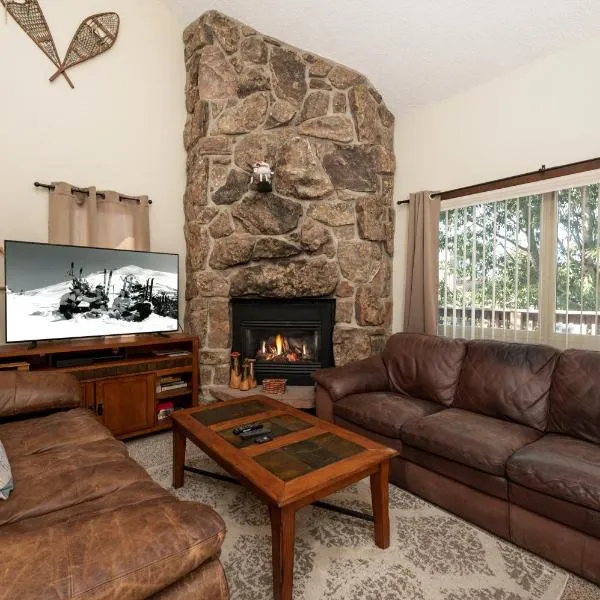 Twin Rivers Vasquez 3 by Stay Winter Park, hotel in Fraser