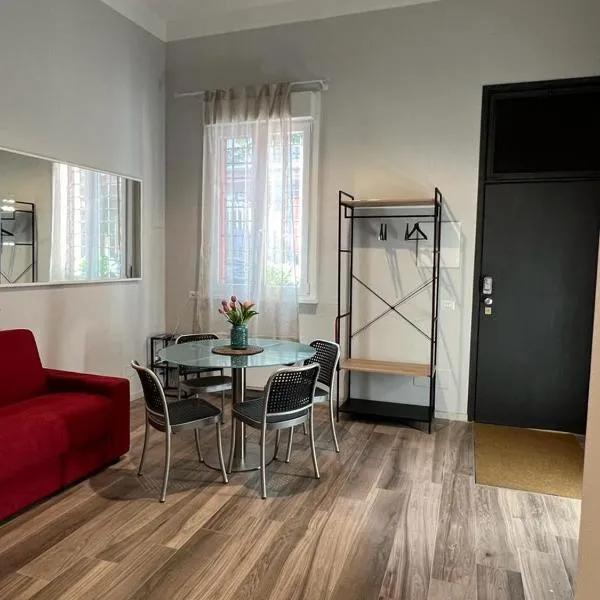 Fiori 3 Apartment, hotel in Milan