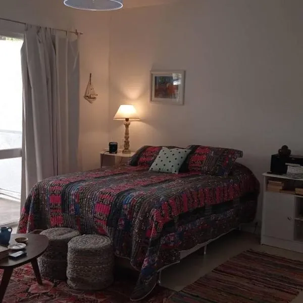 Monoambiente en casco histórico, hotel in Colonia del Sacramento