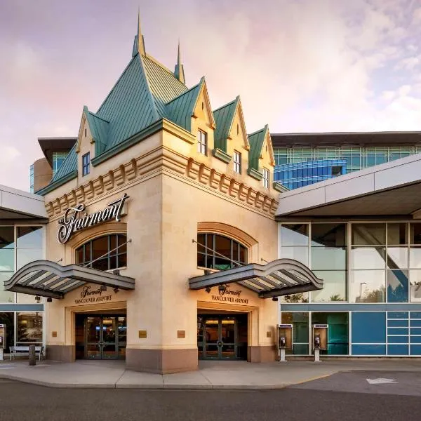 Fairmont Vancouver Airport In-Terminal Hotel, hotel a Richmond