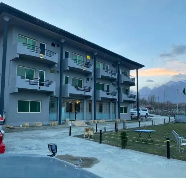 Eat and Read Hotel, hotell i Skardu