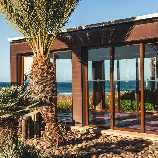 Paradis Plage Surf Yoga & Spa, hotel v destinaci Taghazout