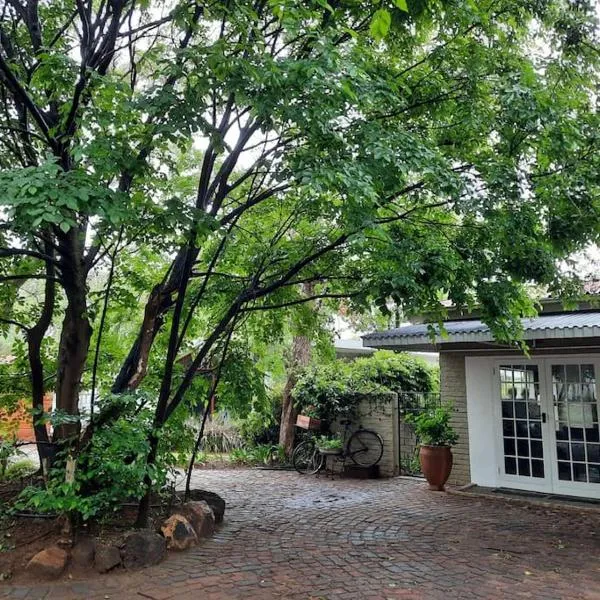 Nel's Cottage, a private and peaceful cottage, Hotel in Benoni
