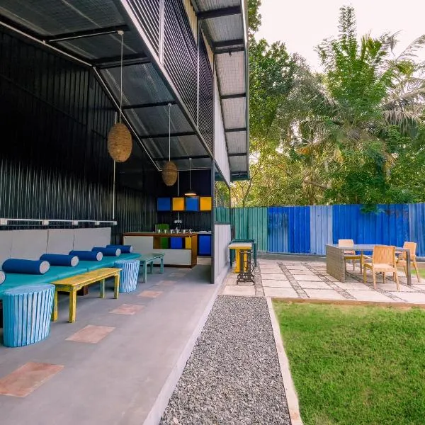 Lost & Found Hostel Weligama, Hotel in Weligama