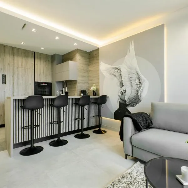 SKY Home- Penthouse Sky -Manufaktura, Bezpłatny, Parking, Klimatyzacja, Dostęp na Kod, hotel in Łódź