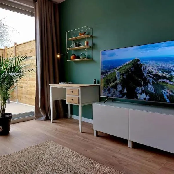 Logement calme et élégant Netflix, hotel in Amiens